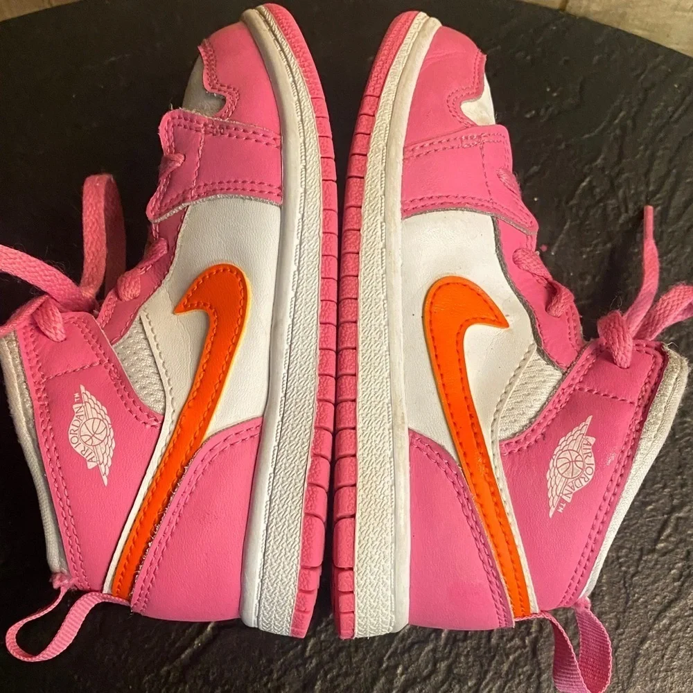 Jordan nikes size